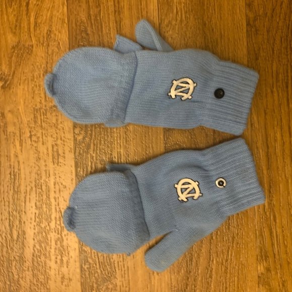 Tarheels Gloves